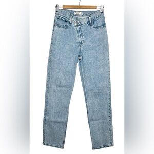 Abercrombie & Fitch Criss Cross 90s Straight Ultra High Rise Jeans Womens 4 Long